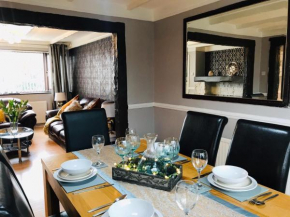 Babsysplace - Open Plan 3 Bed Townhouse